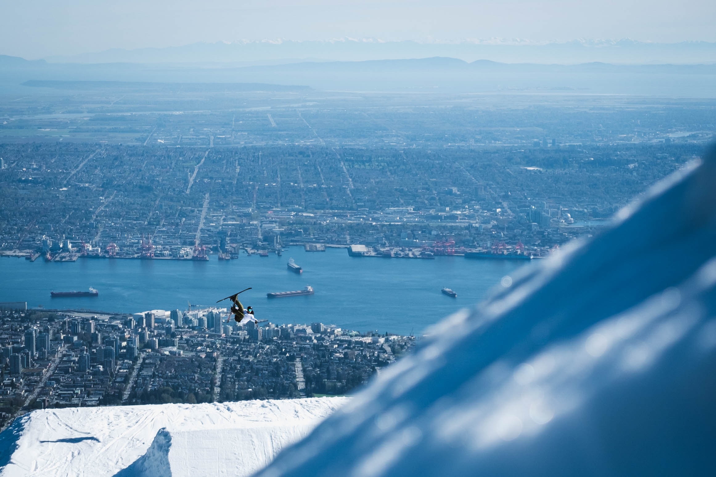 5 Perfect Spring Skiing Spots in British Columbia