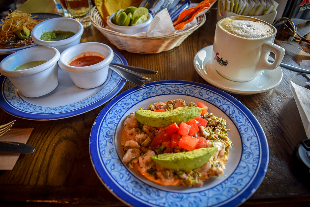  Tostada with tuna in La Cerveceria de Barrio Condesa 